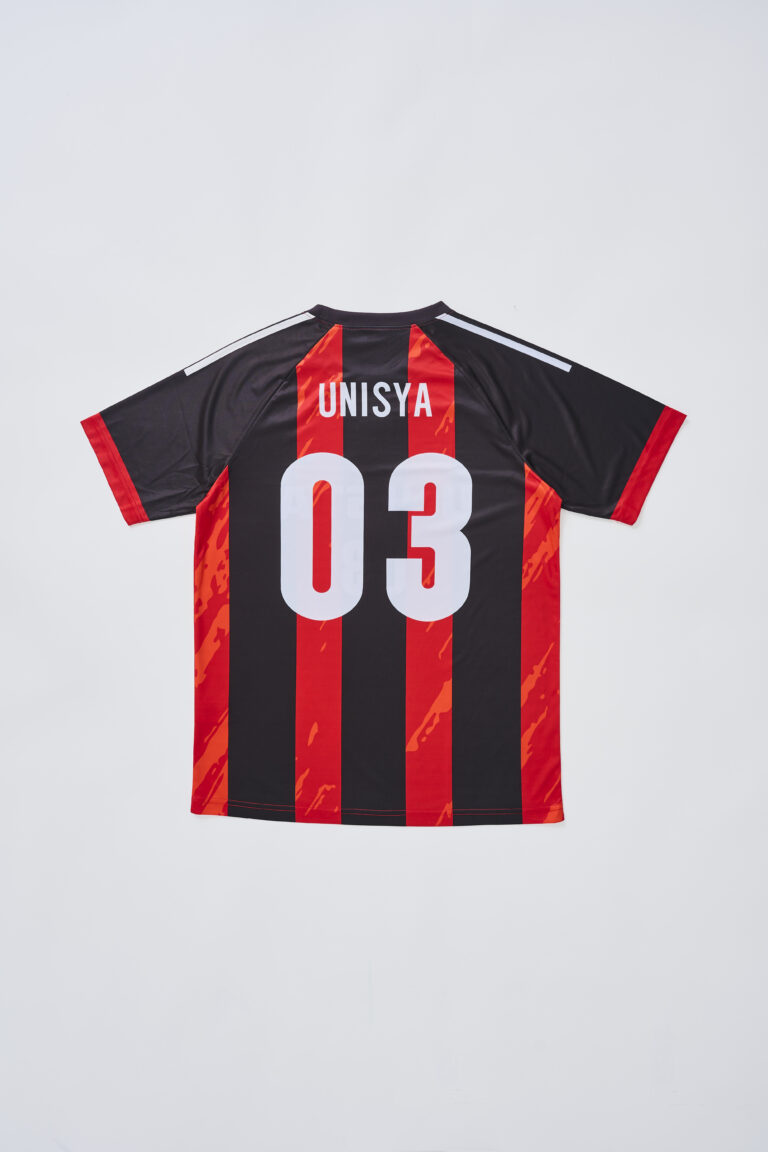 サッカー／ブラック×レッドストライプ 背面